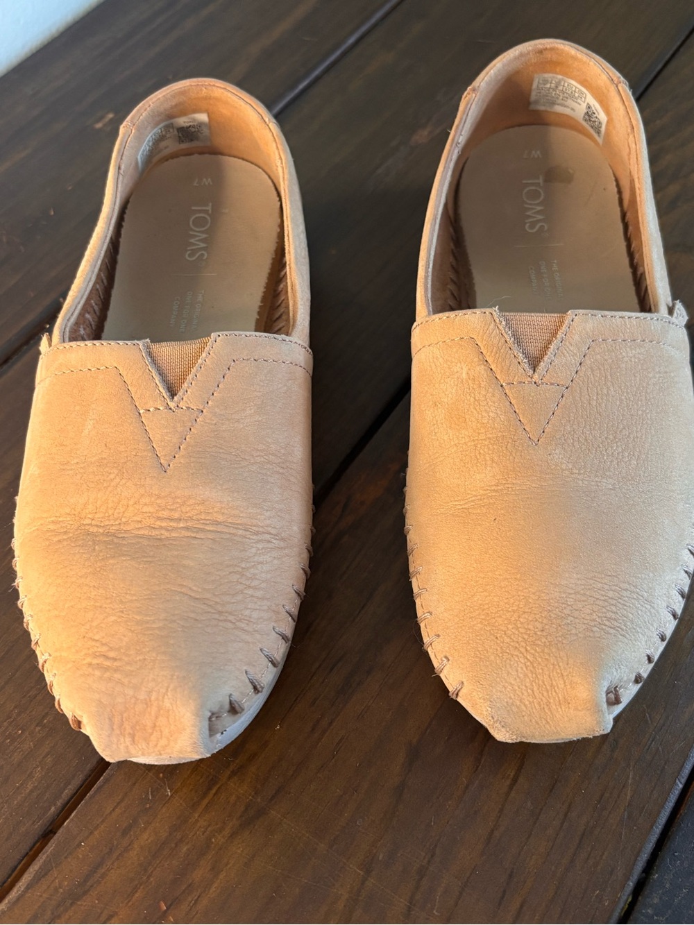Toms Slip On Leather Shoes Tan Loafer Flats SZ 7 - Picture 2 of 6